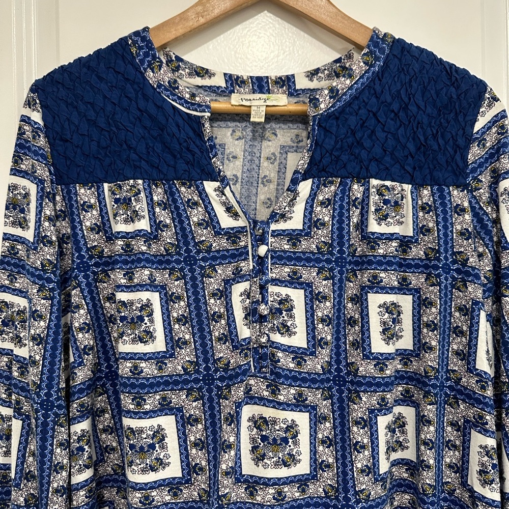 Porridge | Women’s Medium Blue Patterned Blouse 3/4 Sleeve Button Details - Picture 6 of 9